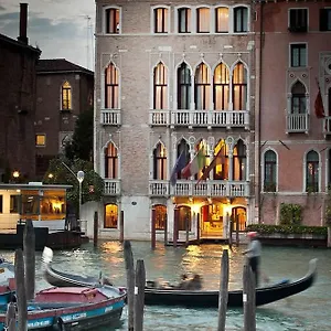 Pesaro Palace Hotel Wenecja
