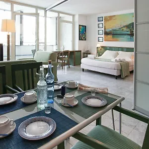Apartment Acquario, Genoa